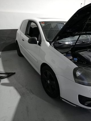 Volkswagen Golf v 2009