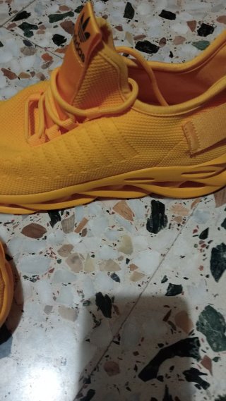 Zapatillas Adidas Amarillas Talla 44 Nuevas