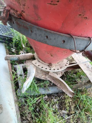 ABONADORA ROJA
