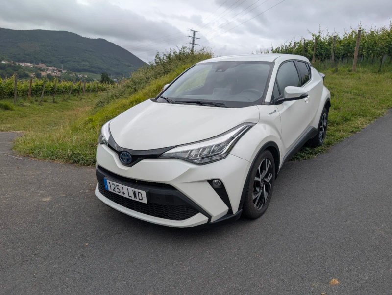 Toyota C-HR ADVANCE 2022 - foto 1