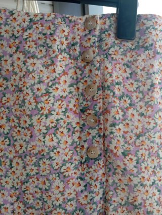 Bonita Falda Zara floral verano