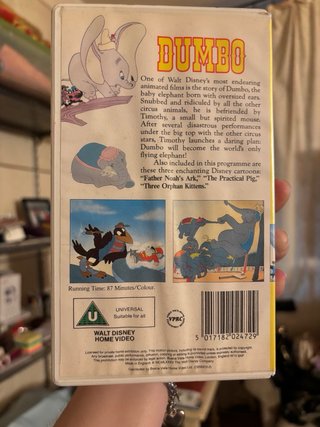 1 VHS COME NUOVA COMPLETA INTROVABILE”DUMBO”DISNEY