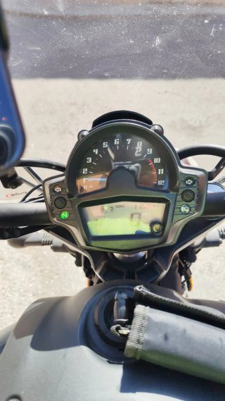 Kawasaki Vulcan S Negra