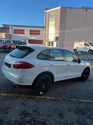 Porsche Cayenne 2012