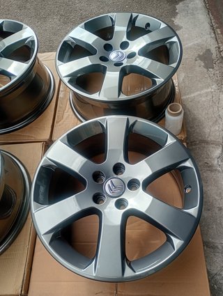 4 Llantas 17 5x108 Peugeot Citroën Originales 500€