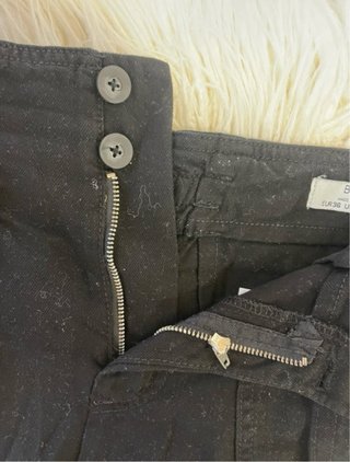 Shorts negros Bershka cintura alta talla 36