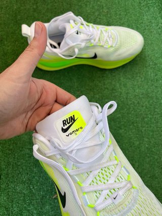 Nike Vomero 18