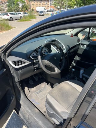 Peugeot 207 2007 PEGATINA MEDIOAMBIENTAL 184.000KM