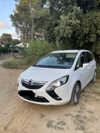 Opel Zafira Tourer 2015