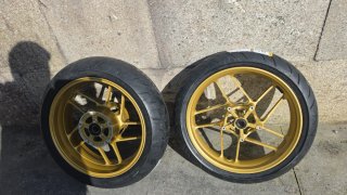 Llantas TMAX 17 2012-2016