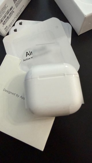 AirPods 4 (ANC)