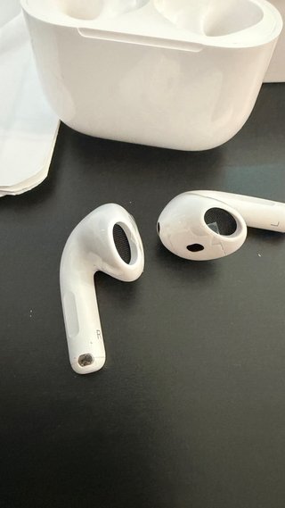 AirPods 4 (ANC)