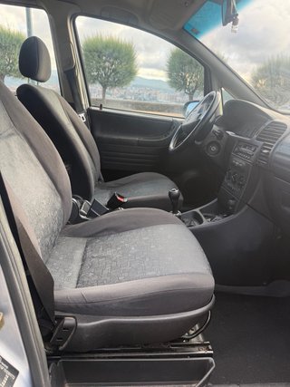 Opel Zafira elegance DTI 16V 2.0, 2001