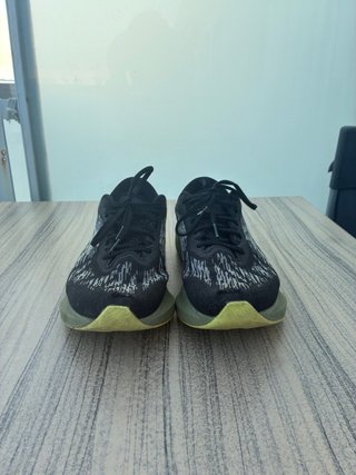 Zapatillas Asics Novablast 3 Talla 42,5