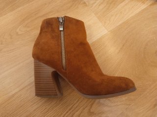 Botines marrones de tacón