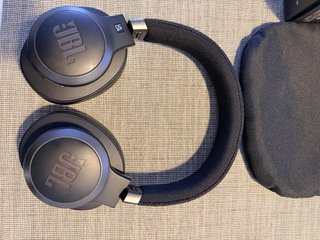 Auriculares JBL LIVE 660NC Inalámbricos Negros