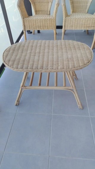 Conjunto jardín mesa 2 butacas y sofá ratán