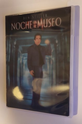 Pelicula Noche en el Museo 1