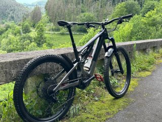 Specialized Turbo Levo 3 Expert 2023 SOLO 500km