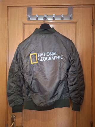 Chaqueta bomber National Geographic verde