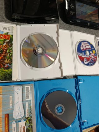 Nintendo Wii U + juegos (rebajada, leer desc)