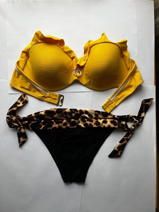 Bikini Talla M-L Amarillo y Negro