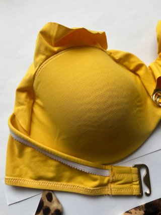 Bikini Talla M-L Amarillo y Negro