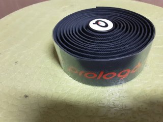 Cinta Manillar Prologo U-Tape Negra y letras rojas