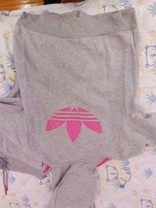 Chándal Adidas Gris y Rosa