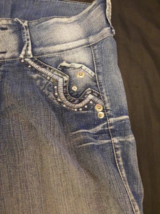 Vaqueros boho pirata con adornos
