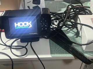 Sonda Lowrance Hook reveal 5ss con transductor