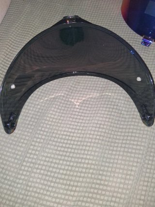 Viseras de Casco Doradas y Púrpuras