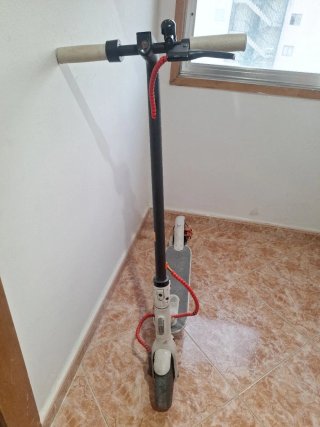 Patinete Eléctrico Xiaomi Mi Scooter 3 usado