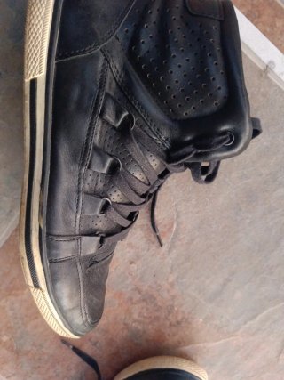 Botas altas negras