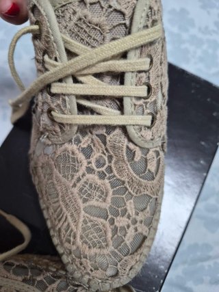 Alpargatas Gaimo de Encaje beige