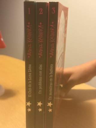 Primeros libros de la colección Anna Kadabra