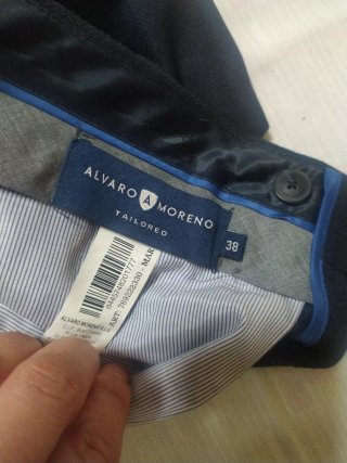 Traje chaqueta azul marino