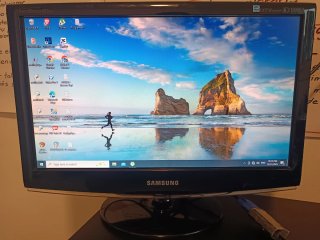 Monitor Samsung HD Negro