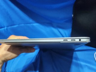 MacBook Pro 15 Intel Core i7 16GB RAM 250GB