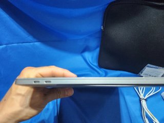 MacBook Pro 15 Intel Core i7 16GB RAM 250GB