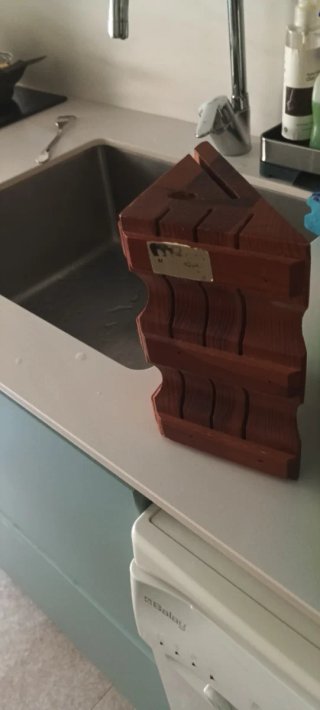 Base in legno per coltelli