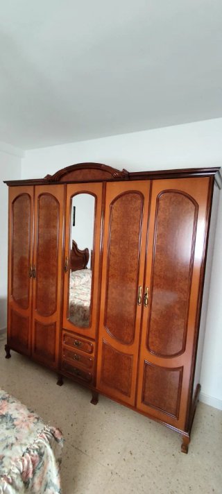 Conjunto dormitorio matrimonio madera