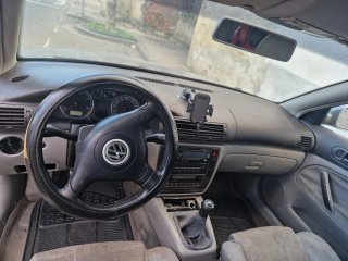 Volkswagen Passat 2003