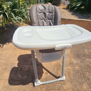 Trona evolutiva para bebé