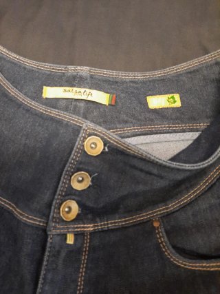 Pantalón vaquero acampanado Salsa