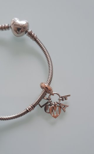 Pulsera Pandora Family