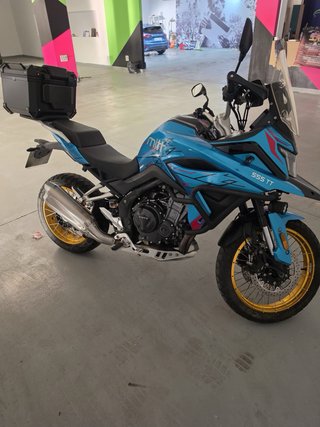 MITT 555 TT Aventura Azul/Dorado 8900km