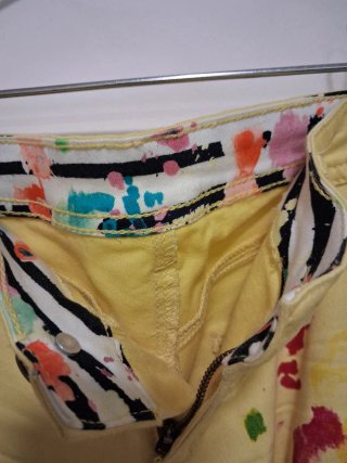 Pantalones Desigual. Talla 28.