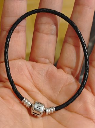 Pulsera Pandora Cuero Trenzado Negra