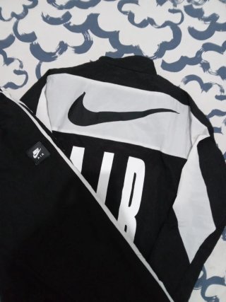 Conjunto Deportivo Nike Air Hombre Talla M